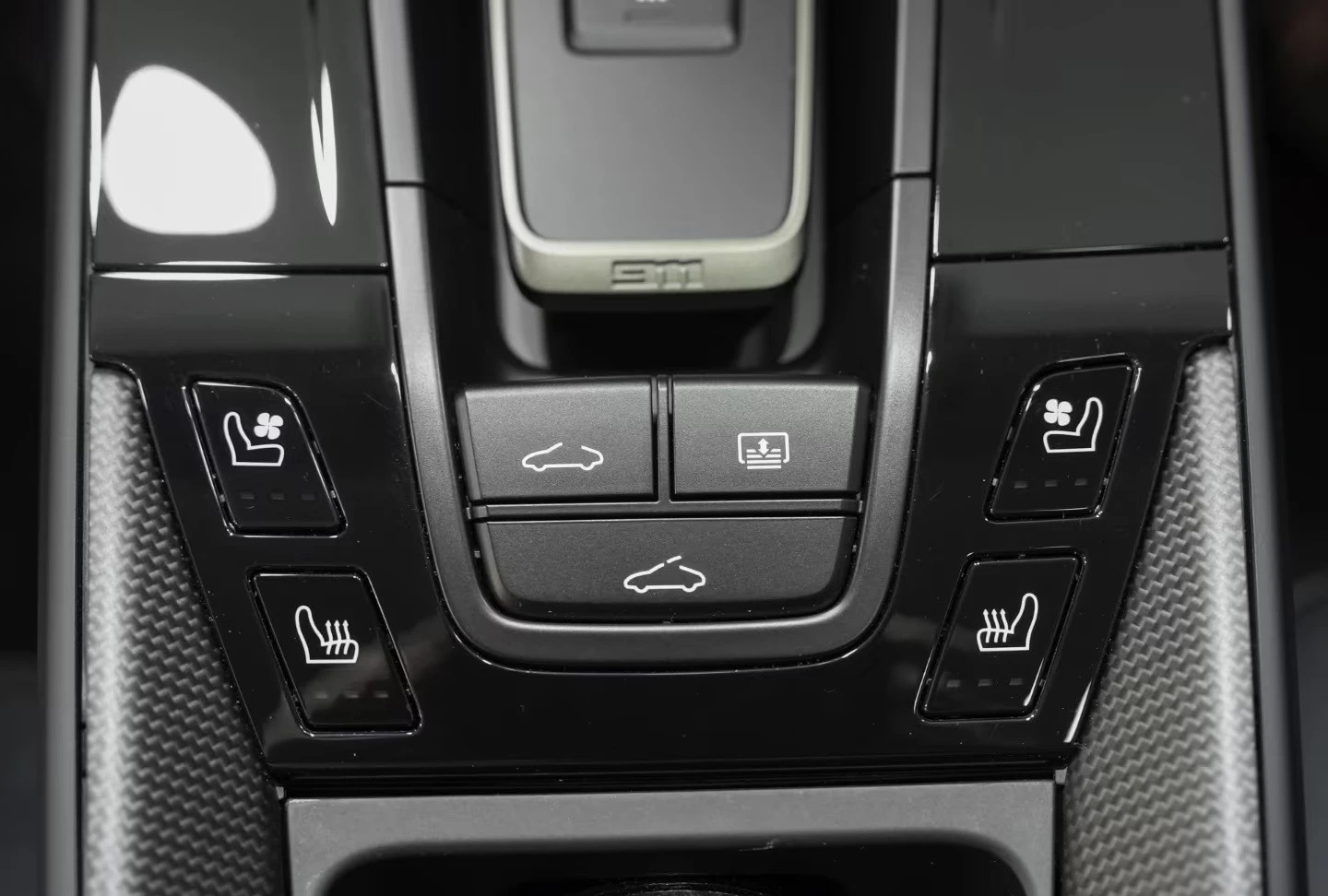 Porsche 911 992 / TURBO S / LIFT / BOSE / CERAMIC / 360 / PANO, снимка 15 - Автомобили и джипове - 55088625