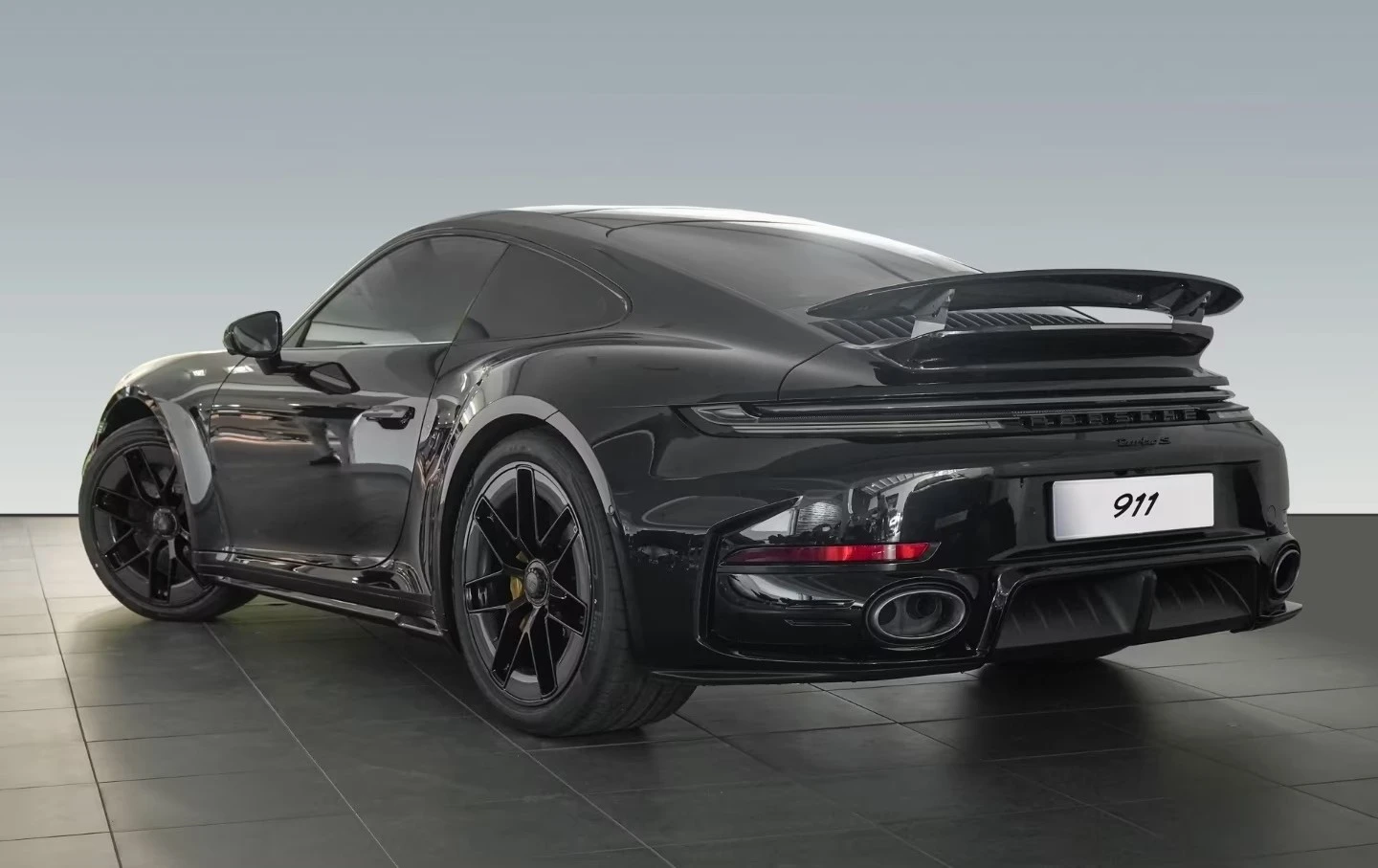 Porsche 911 992 / TURBO S / LIFT / BOSE / CERAMIC / 360 / PANO, снимка 4 - Автомобили и джипове - 55088625