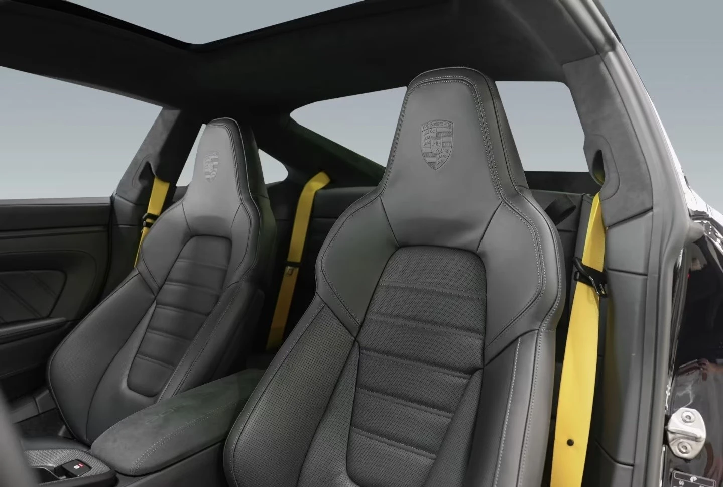 Porsche 911 992 / TURBO S / LIFT / BOSE / CERAMIC / 360 / PANO, снимка 11 - Автомобили и джипове - 55088625