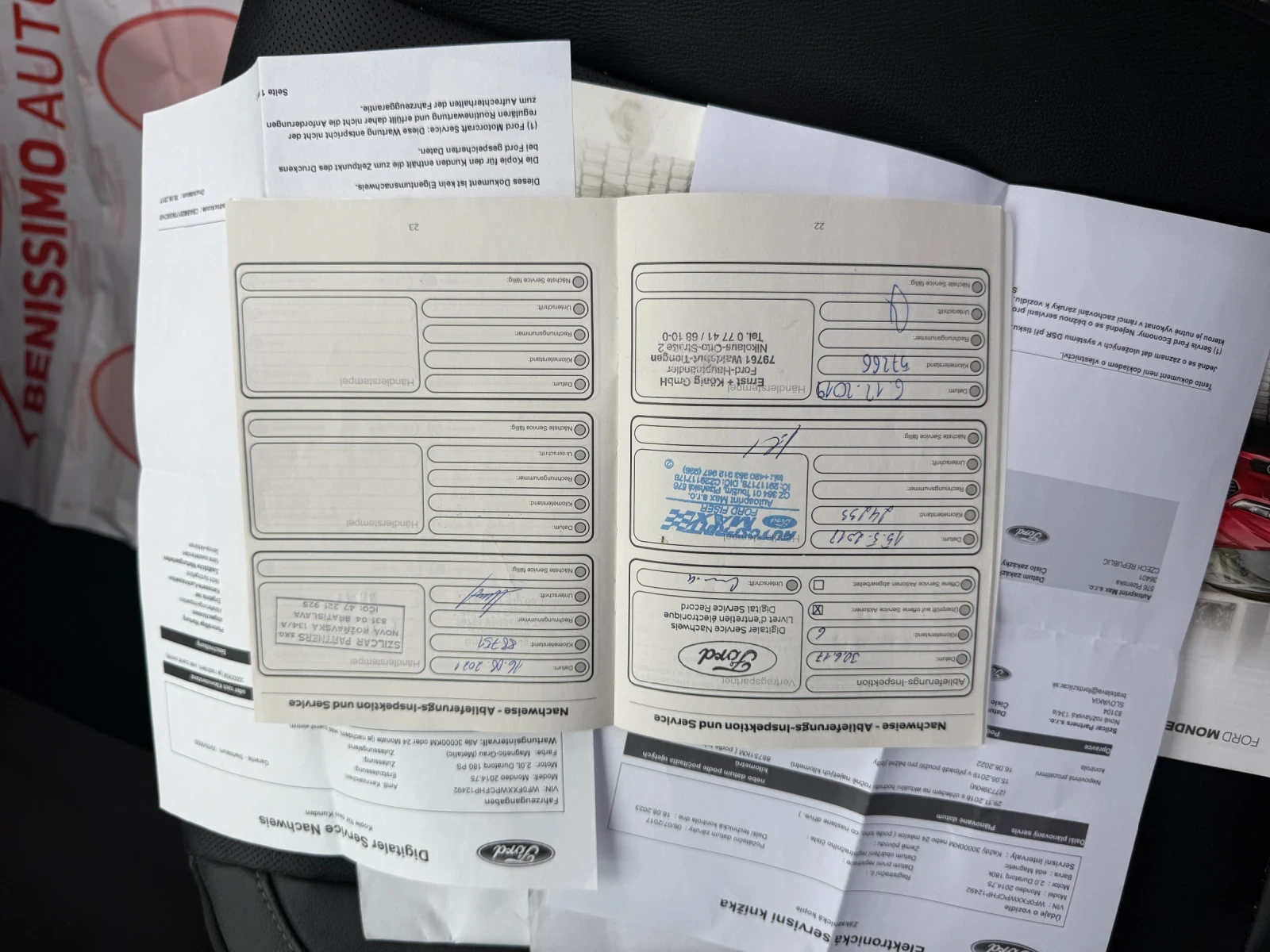 Ford Mondeo * 2.0TDCI* AWD* DISSTRONIC* MEMORY* CAMERA* SWISS*, снимка 17 - Автомобили и джипове - 55228484