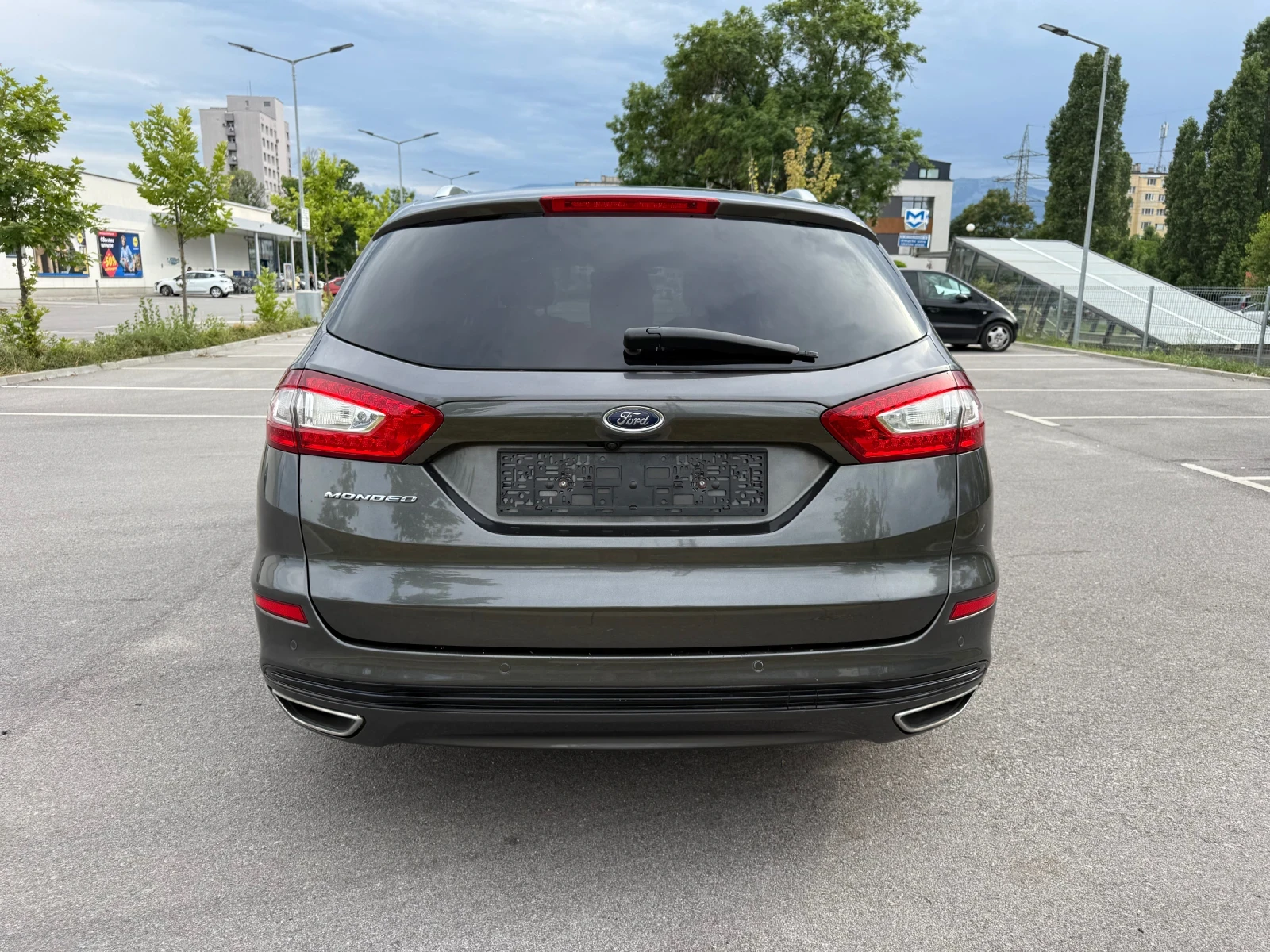 Ford Mondeo * 2.0TDCI* AWD* DISSTRONIC* MEMORY* CAMERA* SWISS*, снимка 5 - Автомобили и джипове - 55228484