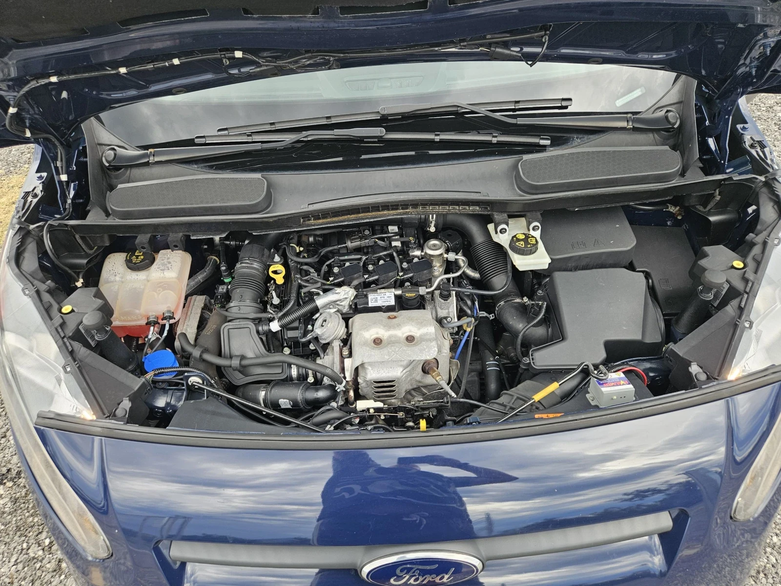 Ford Tourneo Connect 1.0 Eco boost euro6, снимка 15 - Автомобили и джипове - 55234651