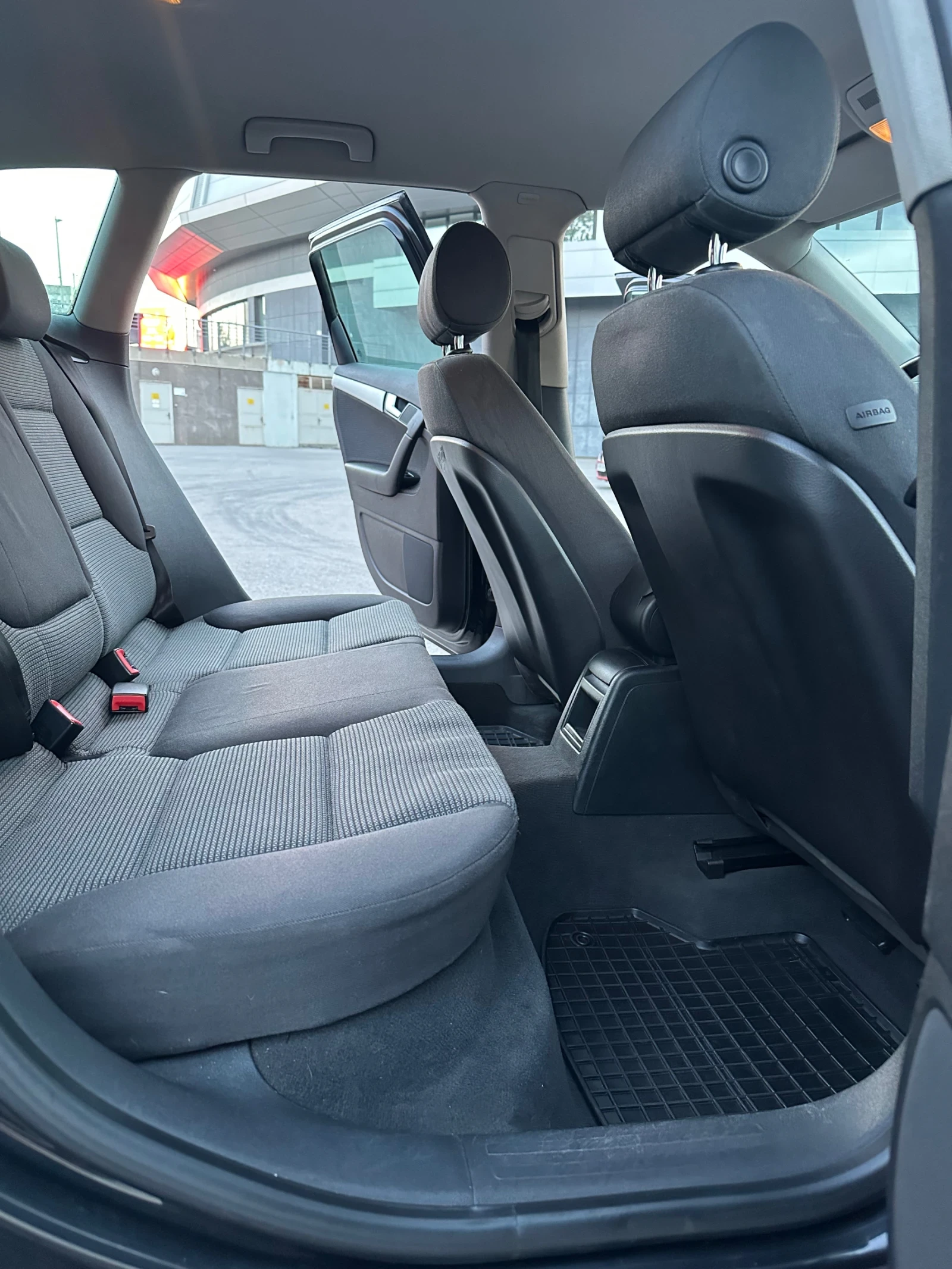 Audi A3 2.0TDI DSG, снимка 12 - Автомобили и джипове - 55301670