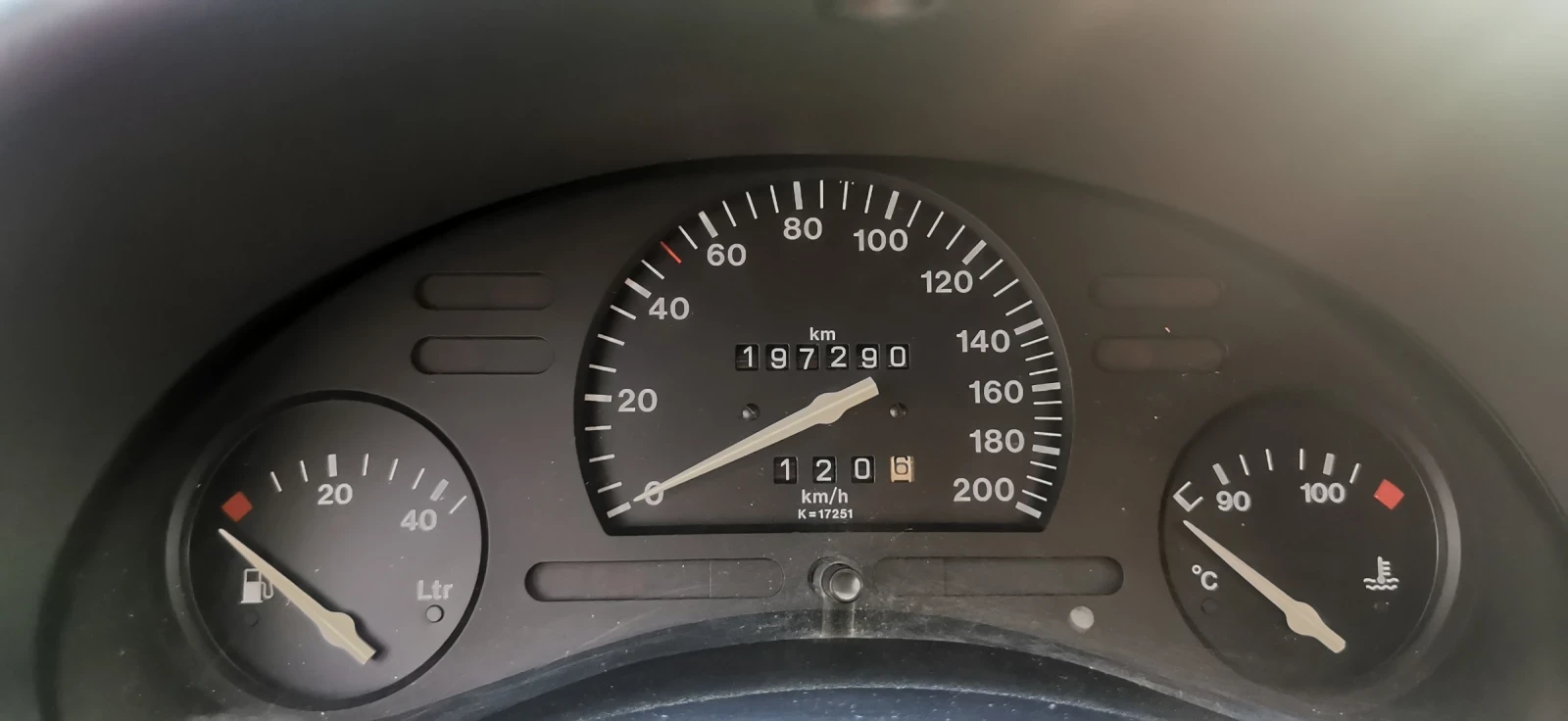 Opel Corsa 1.0, 12V, снимка 8 - Автомобили и джипове - 55424037