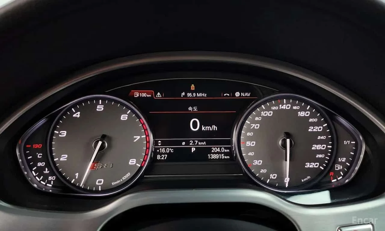 Audi S8 4.0 TFSI quattro, снимка 8 - Автомобили и джипове - 55572931