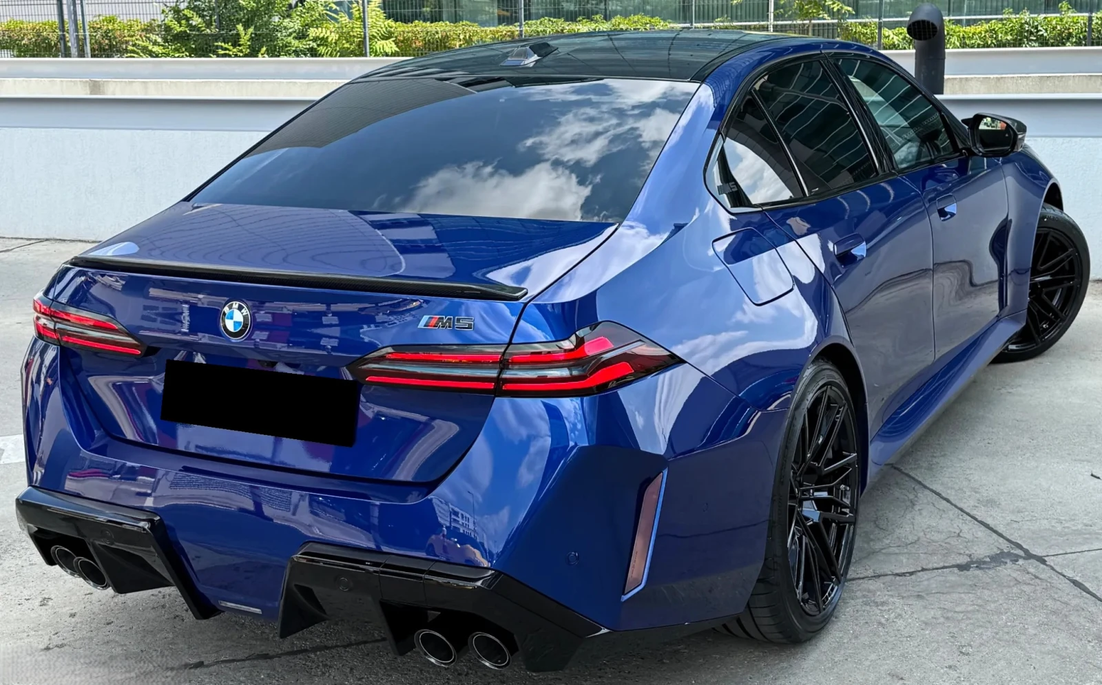 BMW M5 xDrive Plug-In Hybrid, снимка 2 - Автомобили и джипове - 55797397