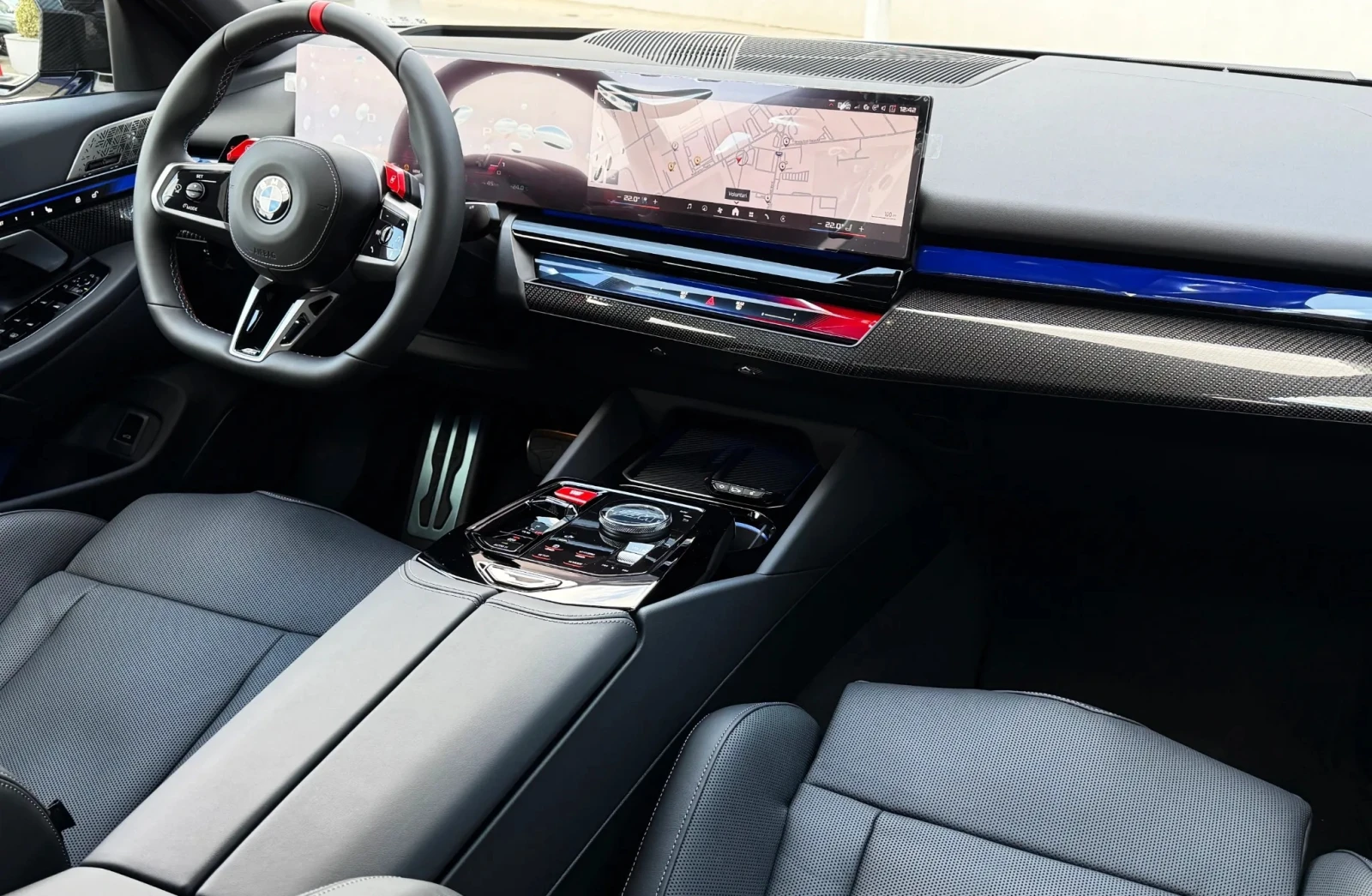 BMW M5 xDrive Plug-In Hybrid, снимка 5 - Автомобили и джипове - 55797397
