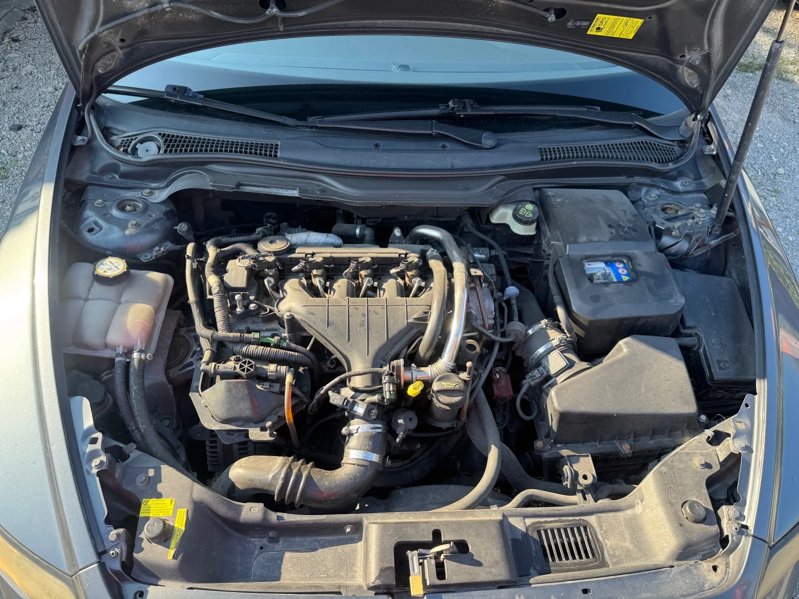 Volvo S40 2.0D, снимка 15 - Автомобили и джипове - 55804230