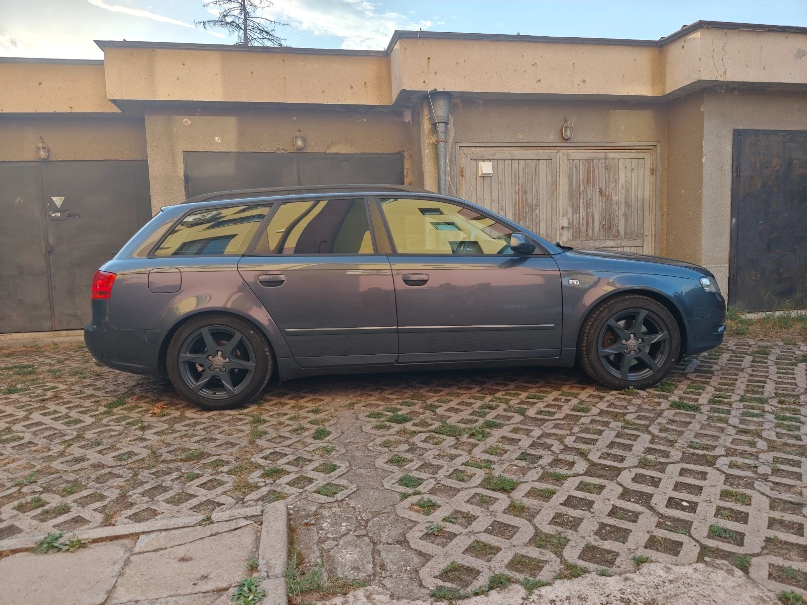 Audi A4, снимка 2 - Автомобили и джипове - 55840801