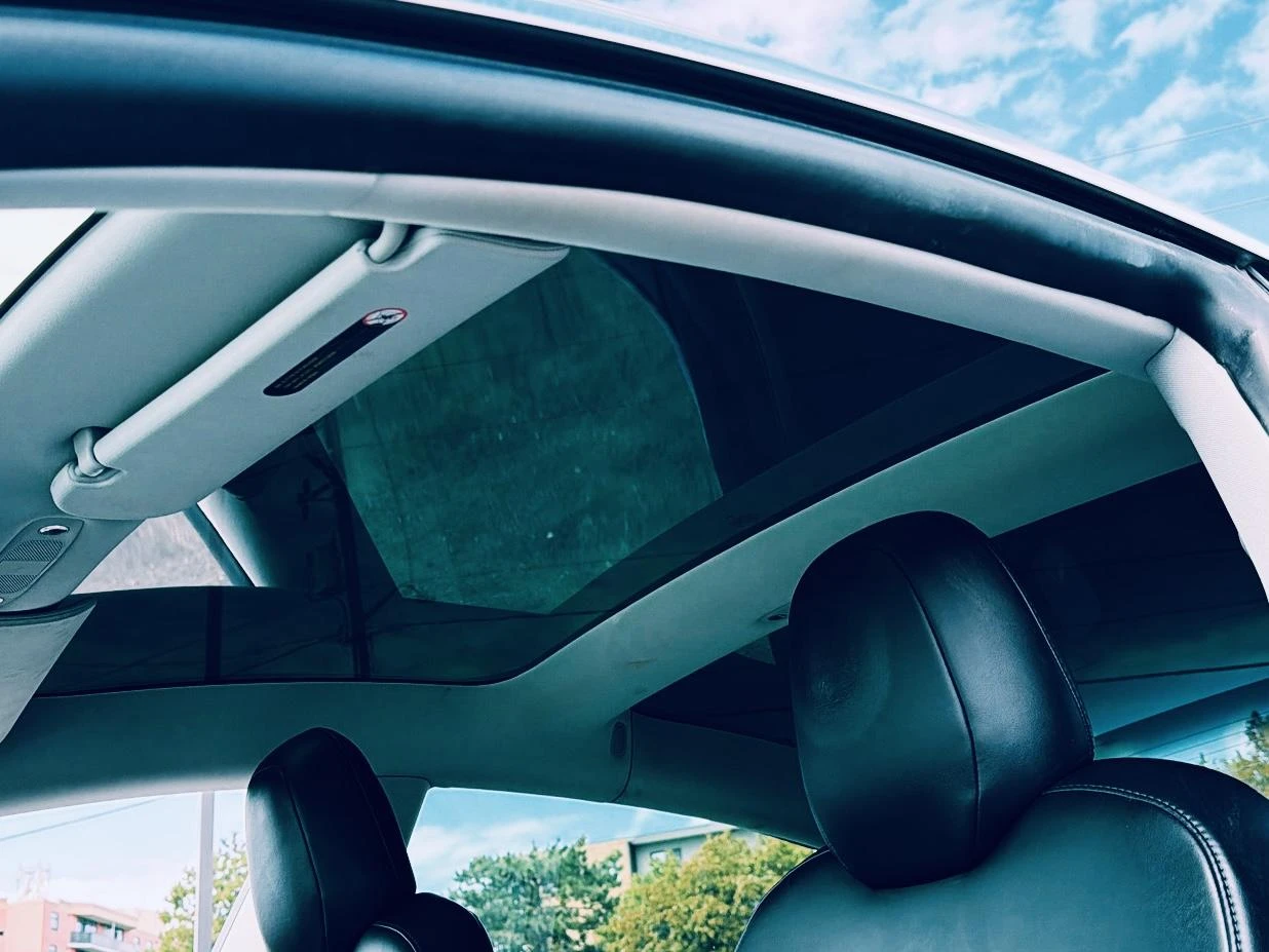 Tesla Model 3 Long Range* Dual Motors* Подгреви* Пано, снимка 13 - Автомобили и джипове - 55900076