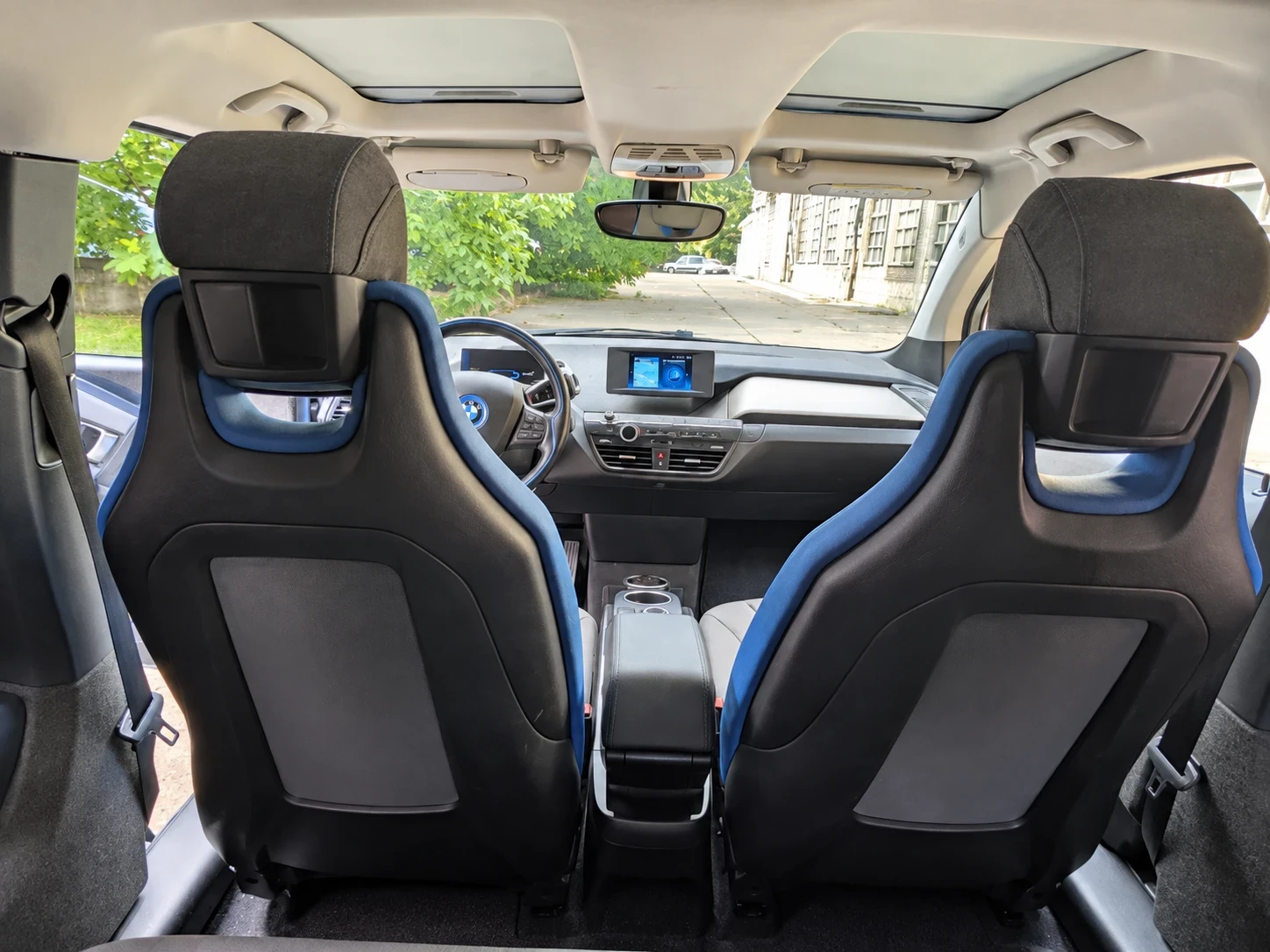 BMW i3, снимка 10 - Автомобили и джипове - 56185156