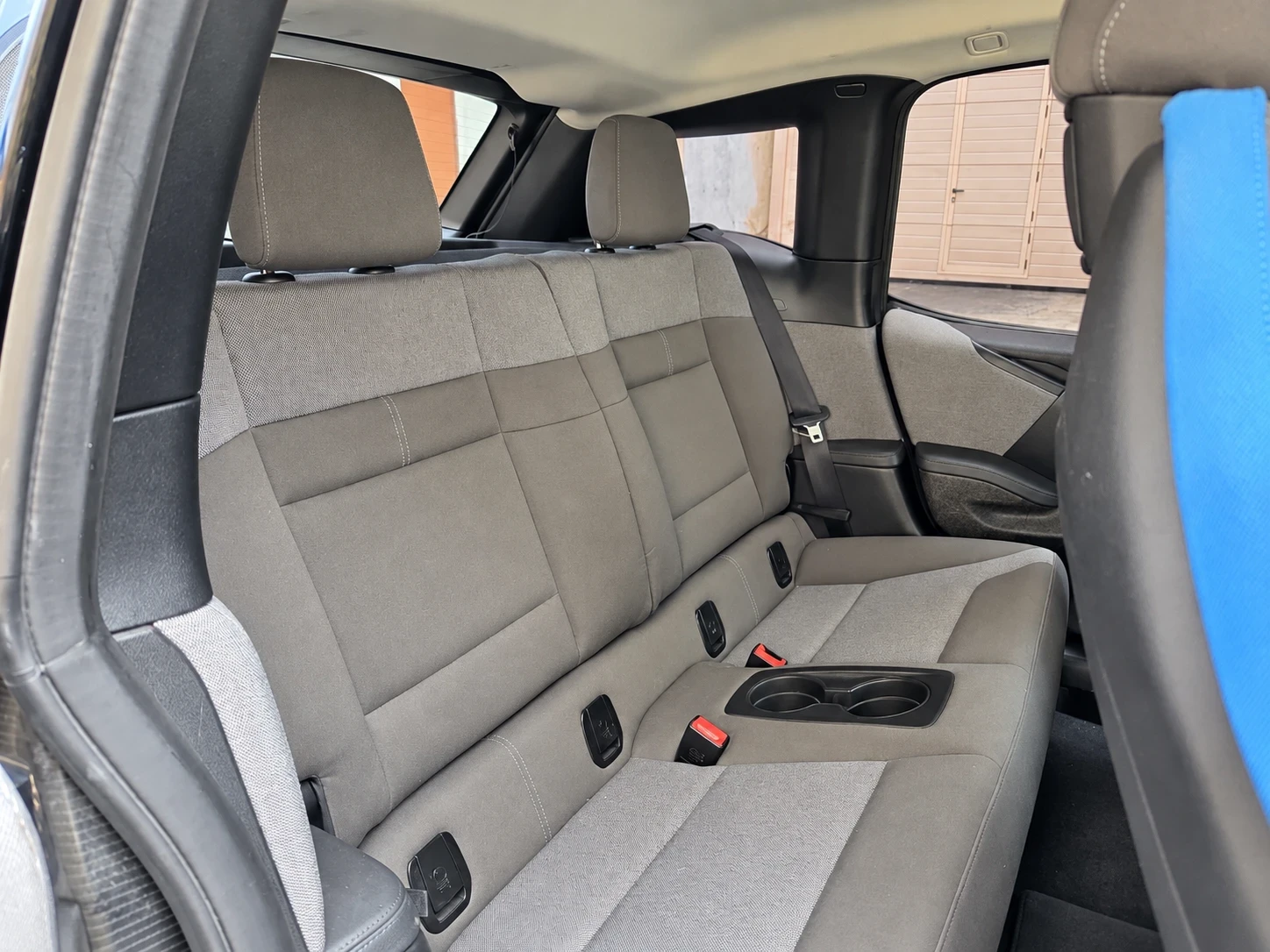 BMW i3, снимка 12 - Автомобили и джипове - 56185156