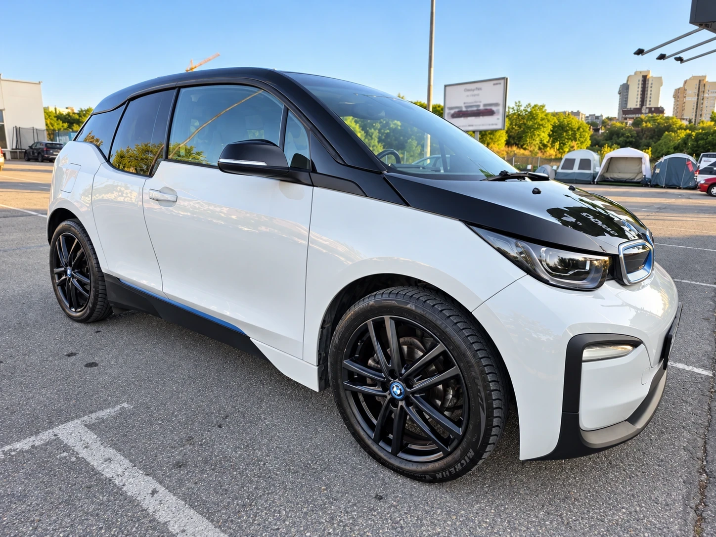 BMW i3, снимка 3 - Автомобили и джипове - 56185156