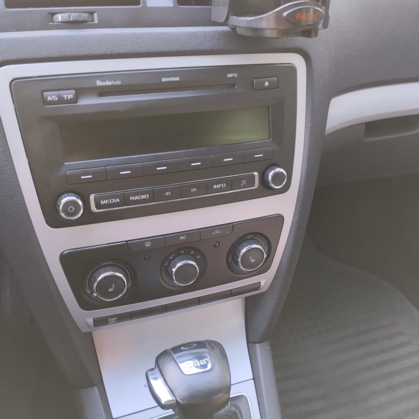 Skoda Octavia, снимка 6 - Автомобили и джипове - 56226398