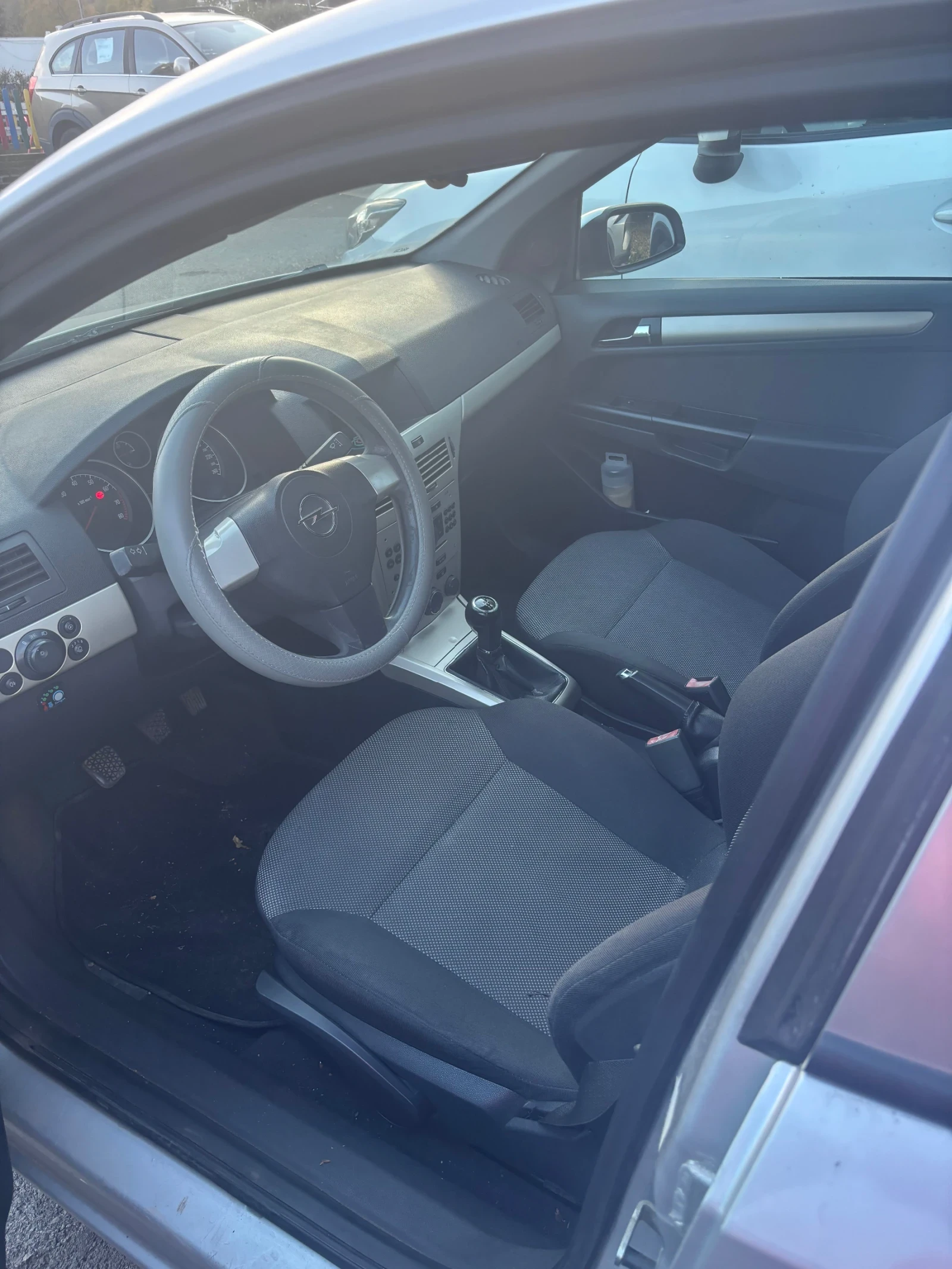 Opel Astra, снимка 9 - Автомобили и джипове - 56646872