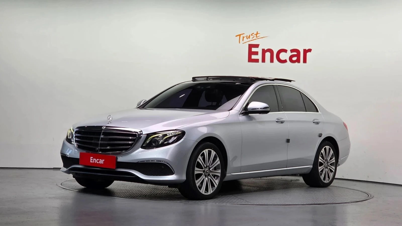 Mercedes-Benz E 400