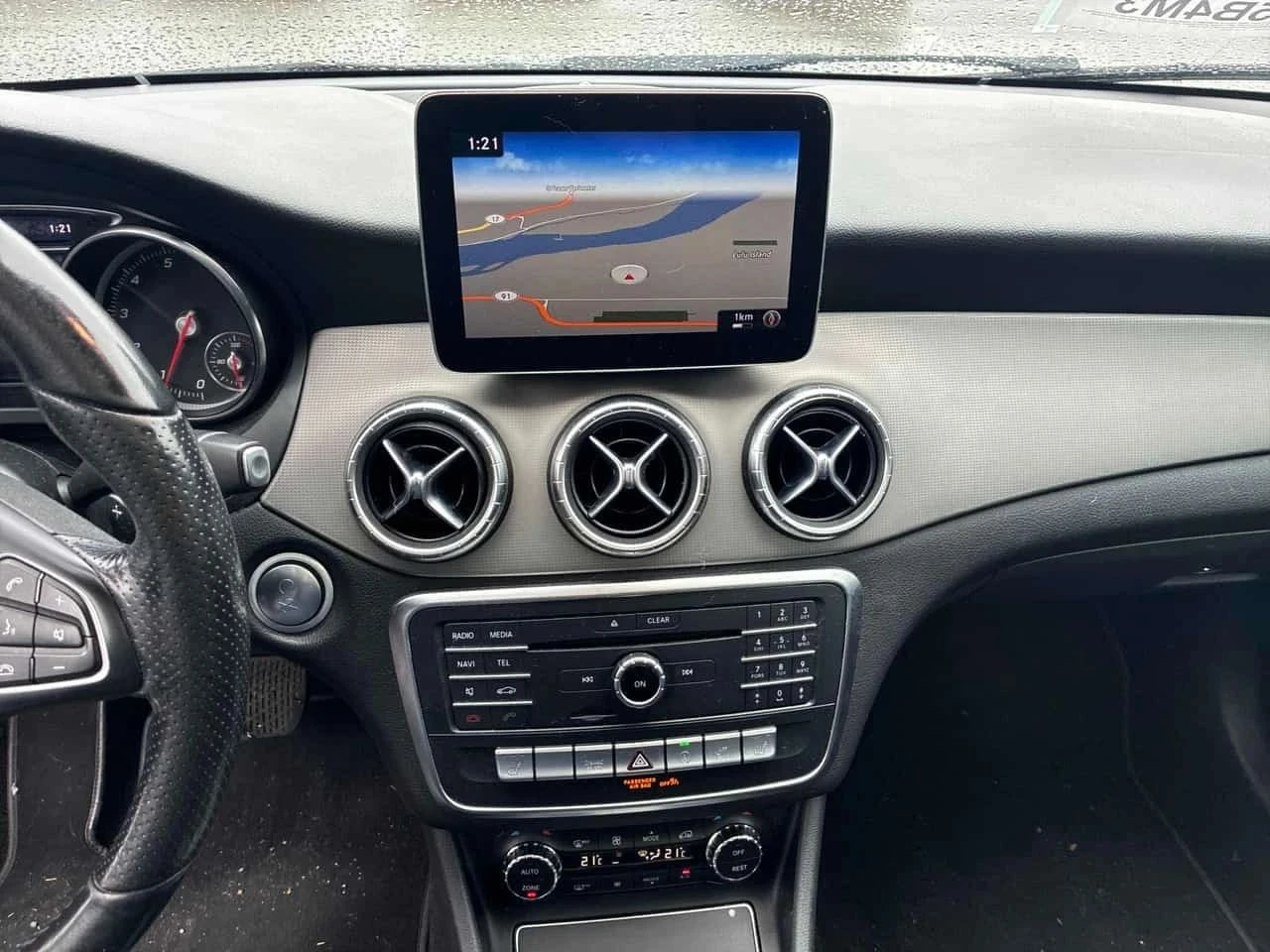 Mercedes-Benz CLA 250, снимка 9 - Автомобили и джипове - 56737629