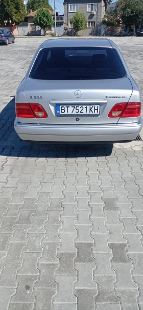 Mercedes-Benz 250 Е250, снимка 4