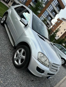  Mercedes-Benz ML 320