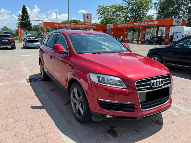 Audi Q7 3.0 TDI/233к.с./Quattro/7 места, снимка 2 - Автомобили и джипове - 47480048