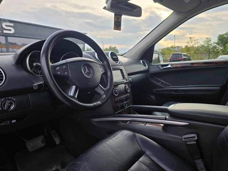 Mercedes-Benz ML 320 * 320 cdi* pano* Podgrev* Sport and Allroad pack* , снимка 10 - Автомобили и джипове - 52281478