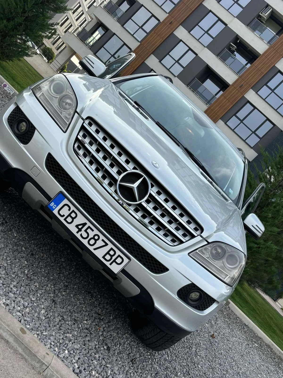 Mercedes-Benz ML 320  - изображение 8