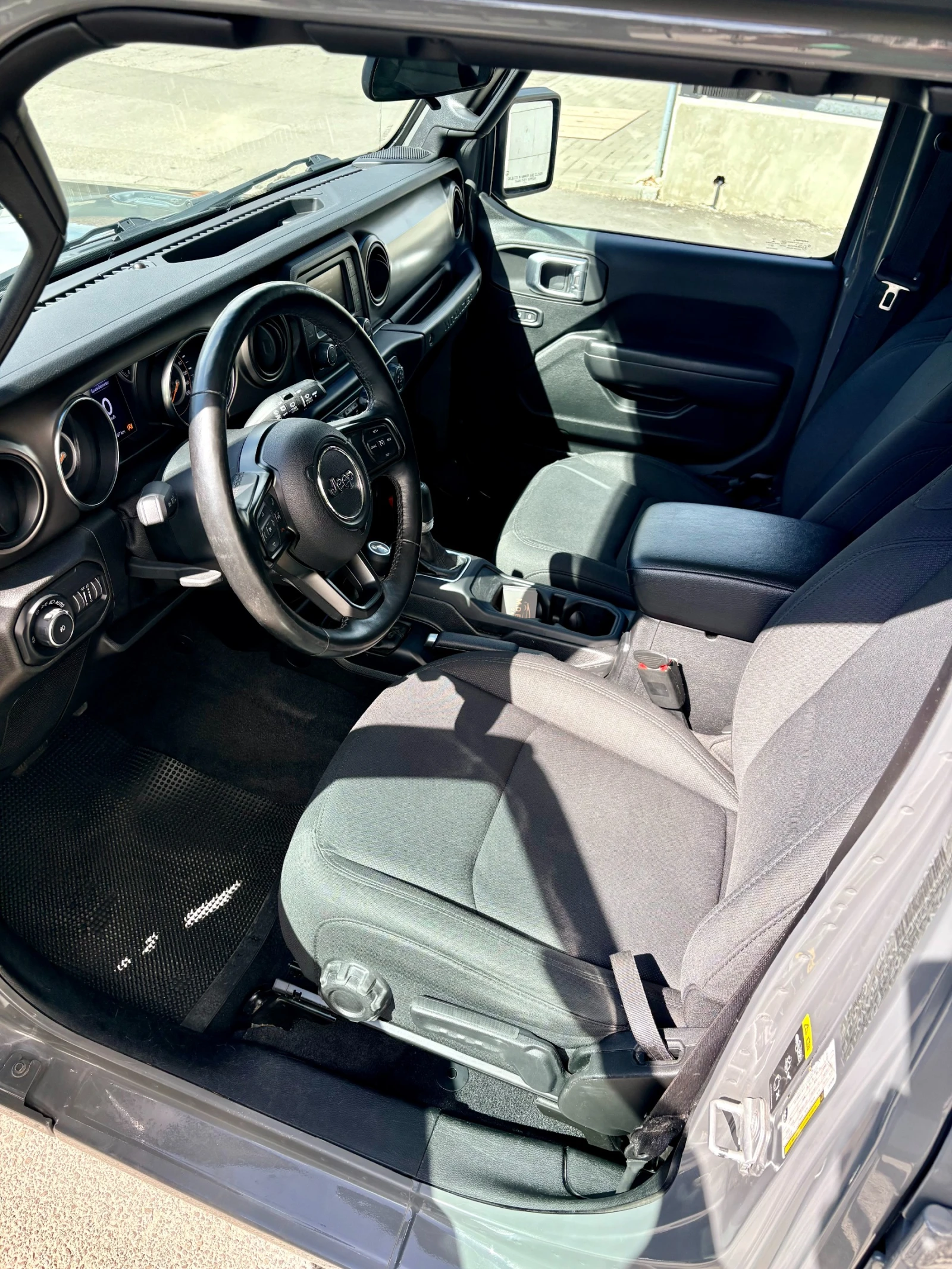 Jeep Wrangler Unlimited Sport, снимка 7 - Автомобили и джипове - 53922032