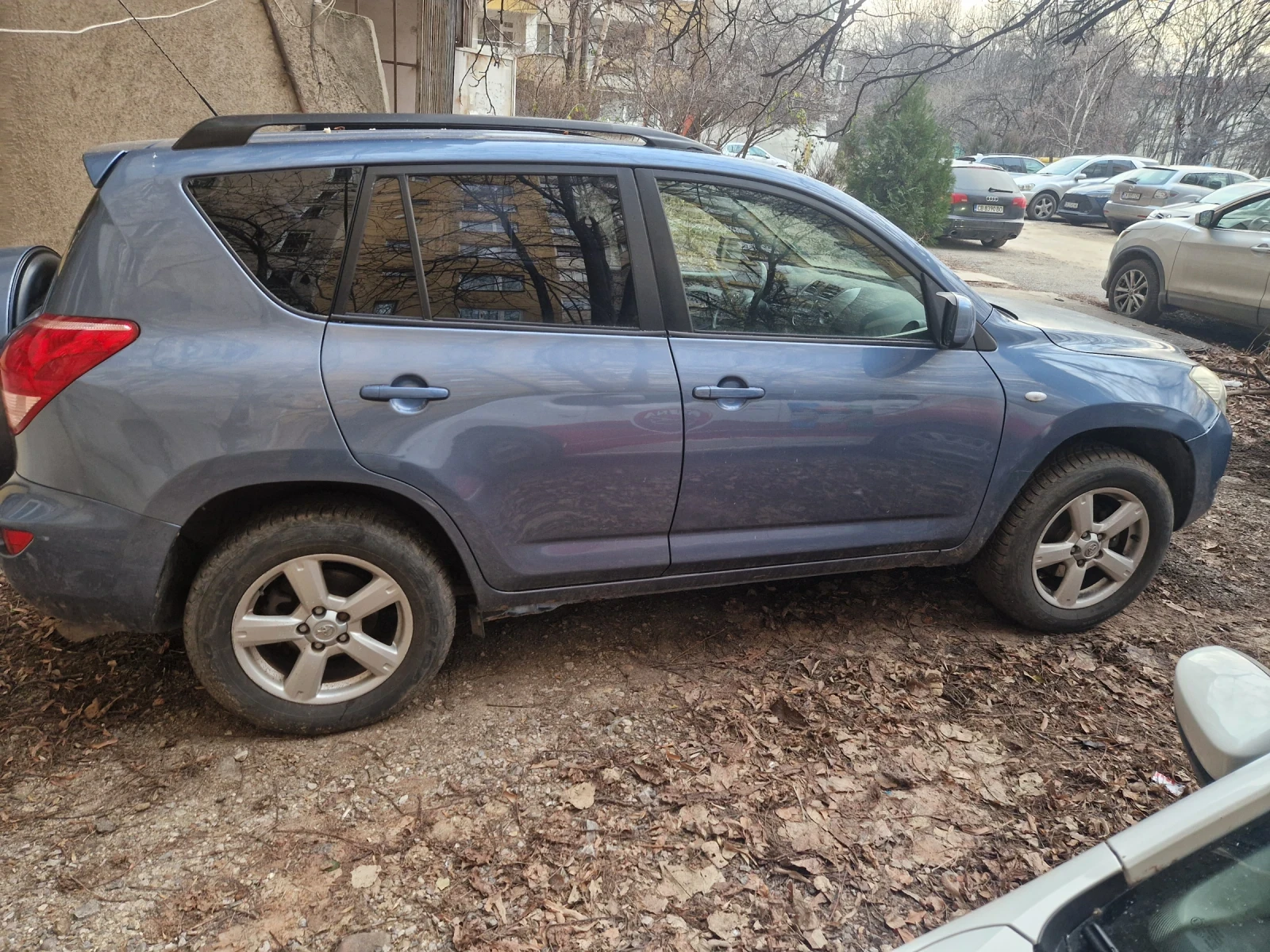 Toyota Rav4 | Mobile.bg � ����������� 4