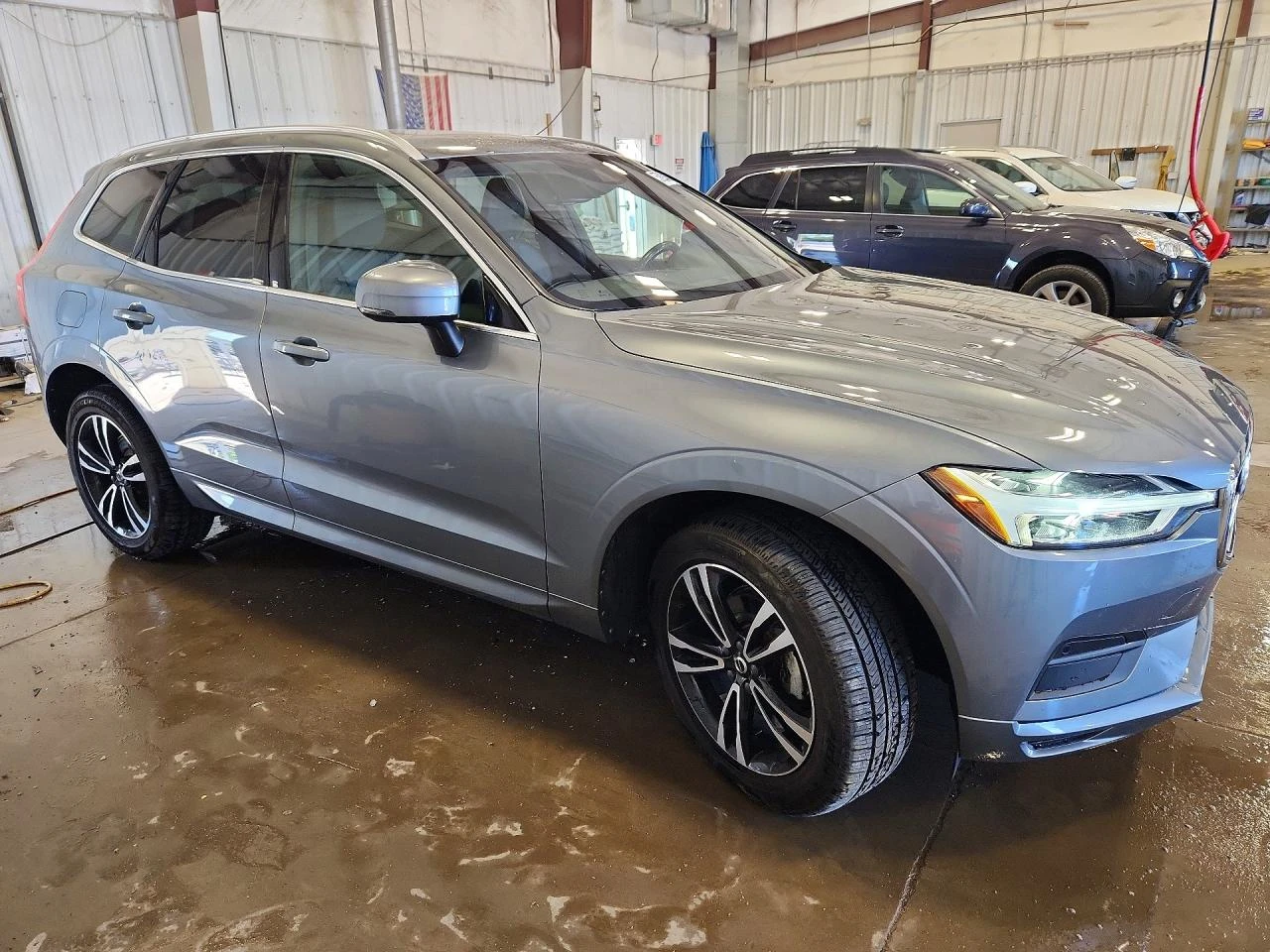 Volvo XC60 T5 MOMENTUM, снимка 3 - Автомобили и джипове - 55199417