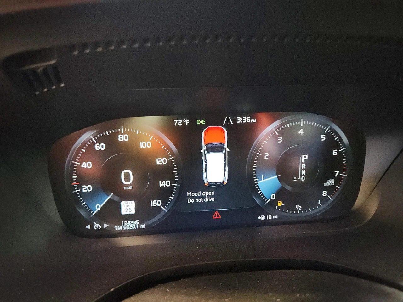 Volvo XC60 T5 MOMENTUM, снимка 9 - Автомобили и джипове - 55199417
