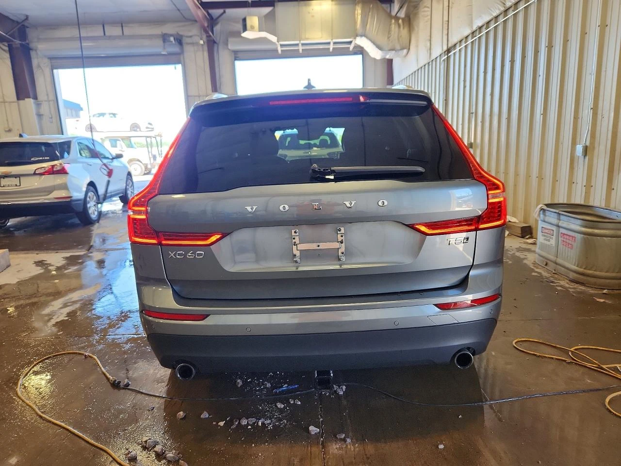 Volvo XC60 T5 MOMENTUM, снимка 5 - Автомобили и джипове - 55199417