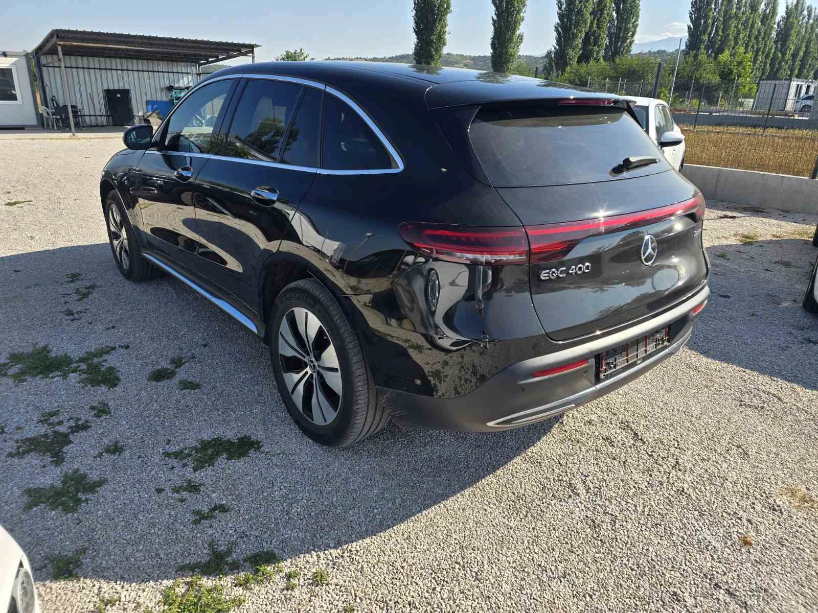Mercedes-Benz EQC 400, снимка 7 - Автомобили и джипове - 55200524