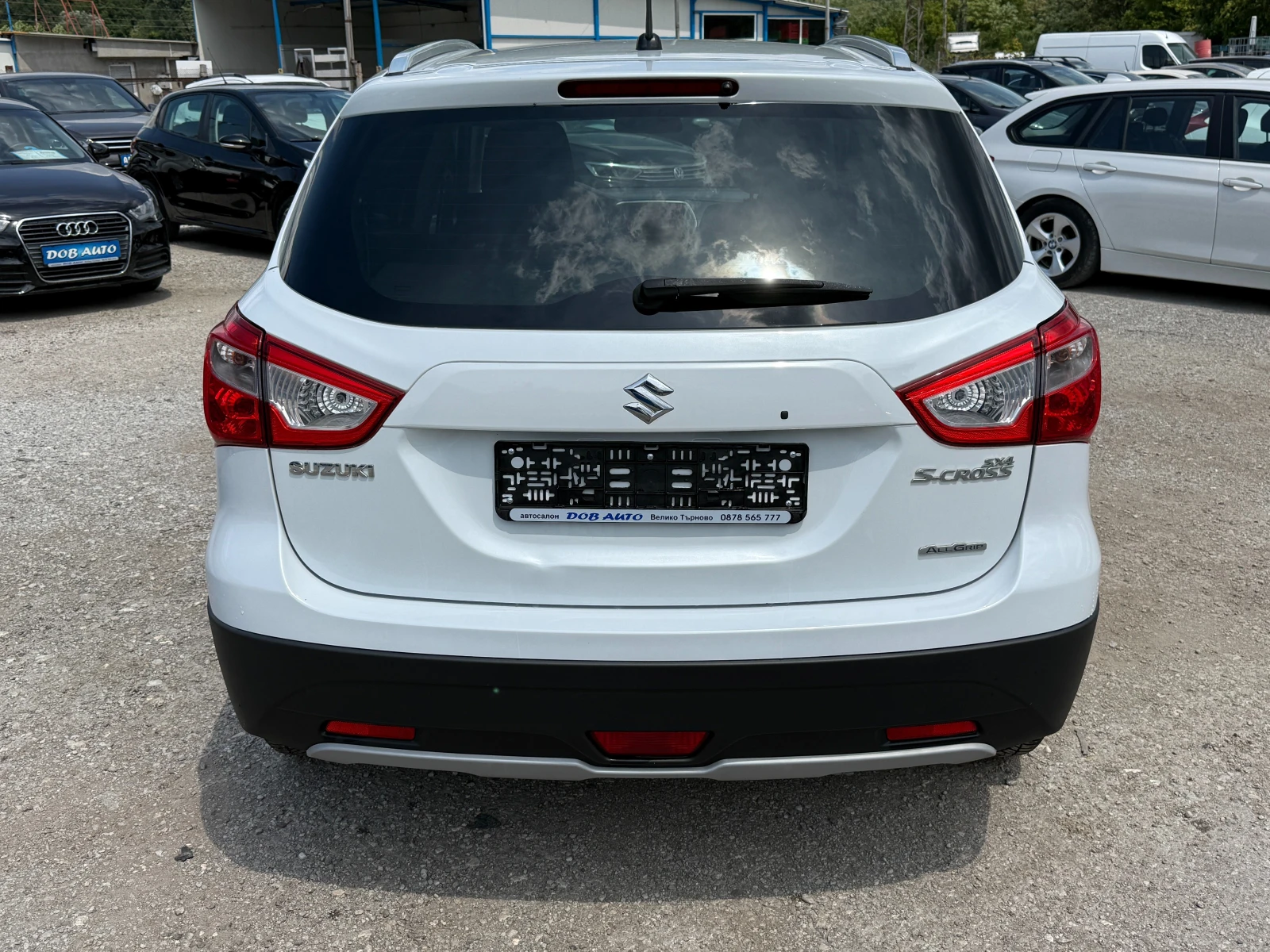 Suzuki SX4 S-Cross 1.6ddis-4X4-Климатроник-Блокаж-Keyless, снимка 5 - Автомобили и джипове - 55413589