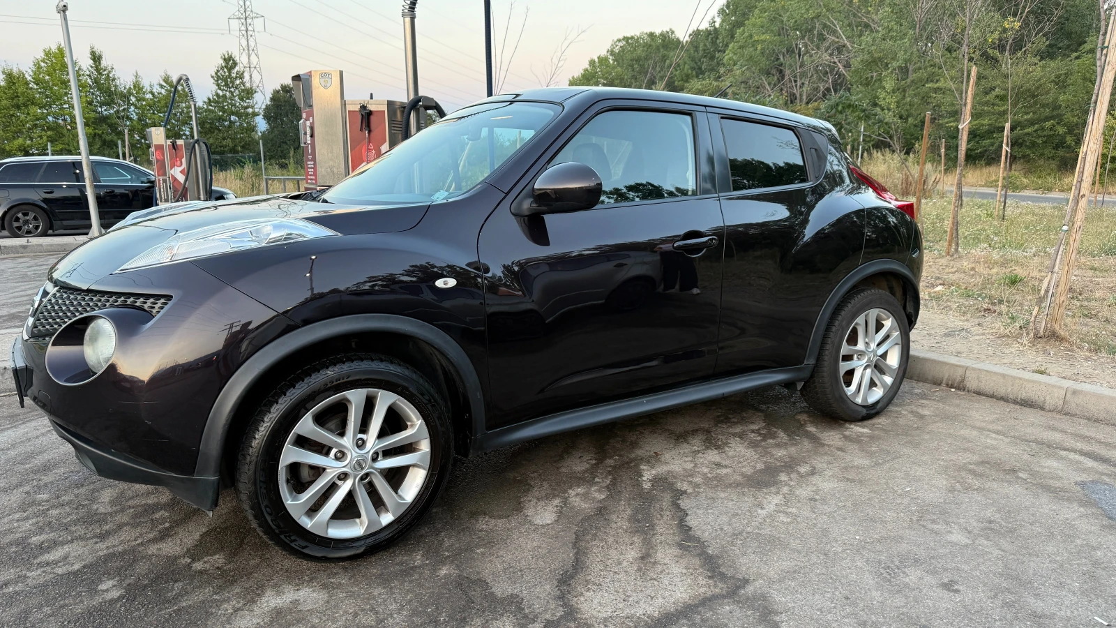 Nissan Juke 1.6i, снимка 3 - Автомобили и джипове - 55754571