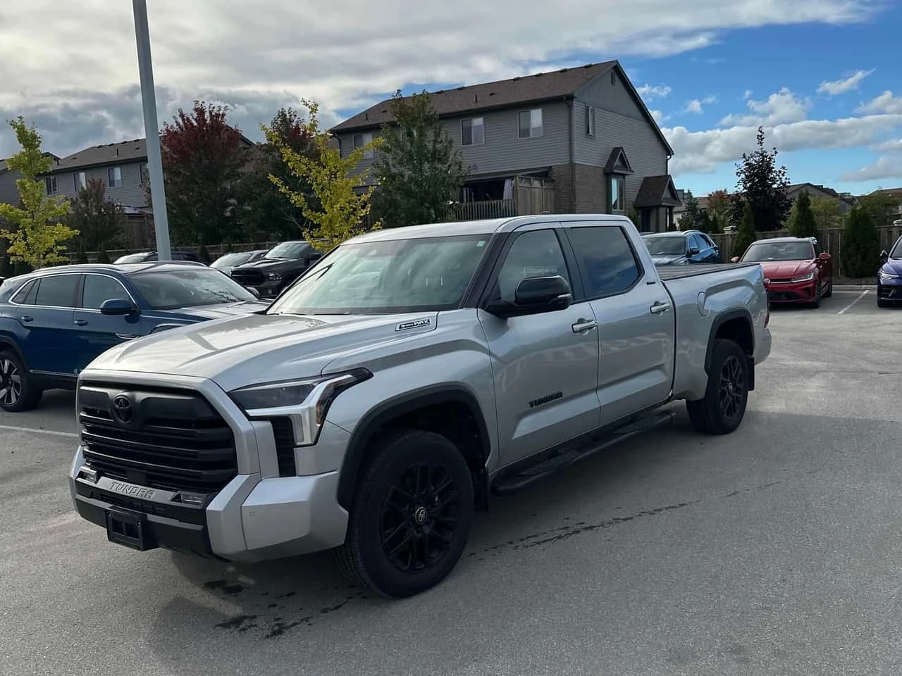 Toyota Tundra * Limited Hybrid * CARFAX * 