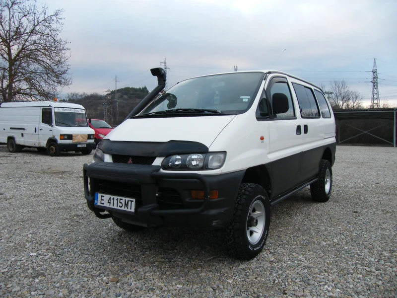 Mitsubishi L 400 2.4i GAZ инжекцион, снимка 1 - Бусове и автобуси - 49063360