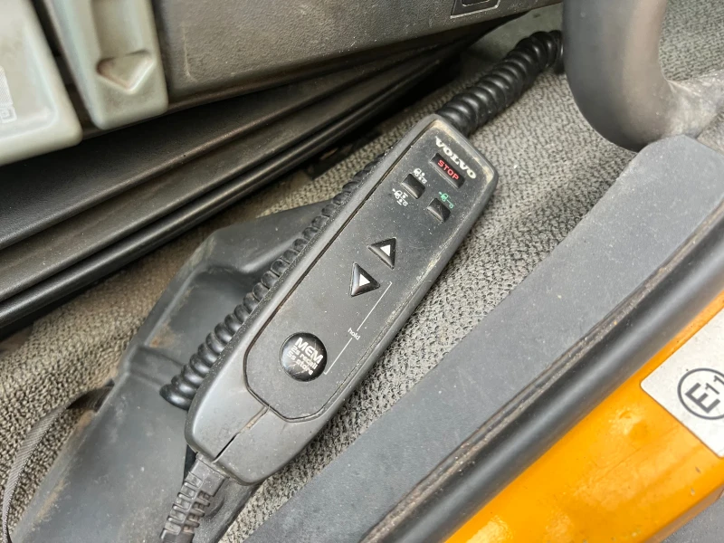 Volvo Fl, снимка 9 - Камиони - 53138351