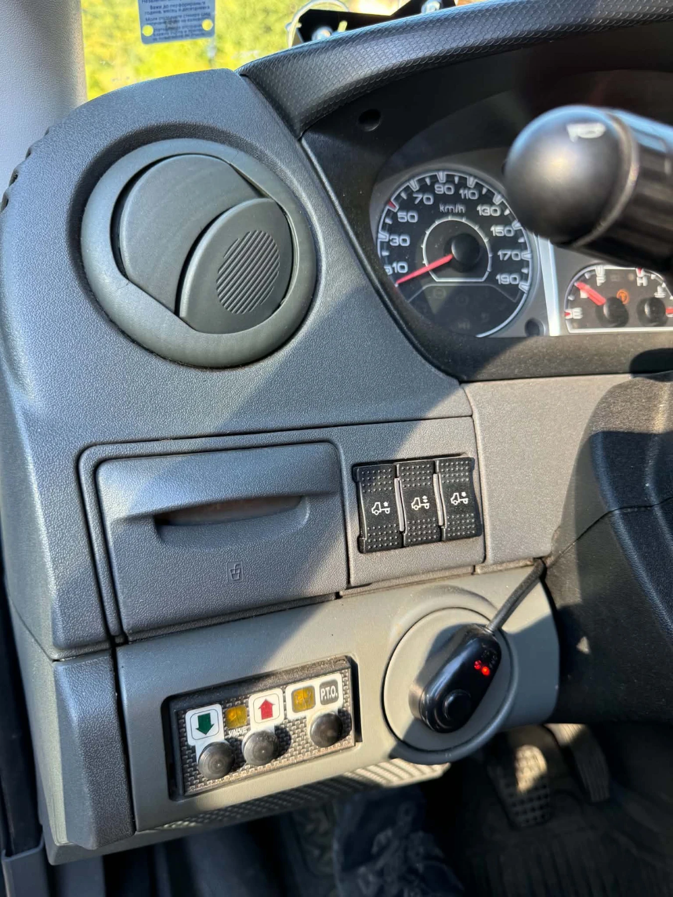 Iveco Daily, снимка 14 - Камиони - 56394446