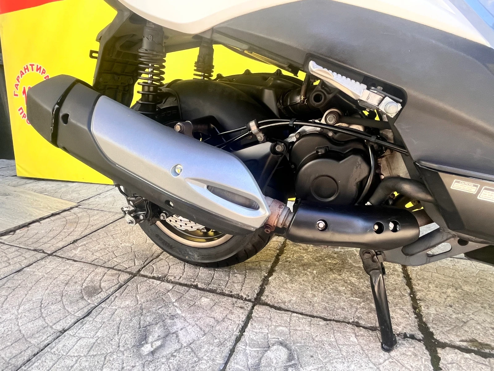 Kymco Xciting 400 - изображение 7