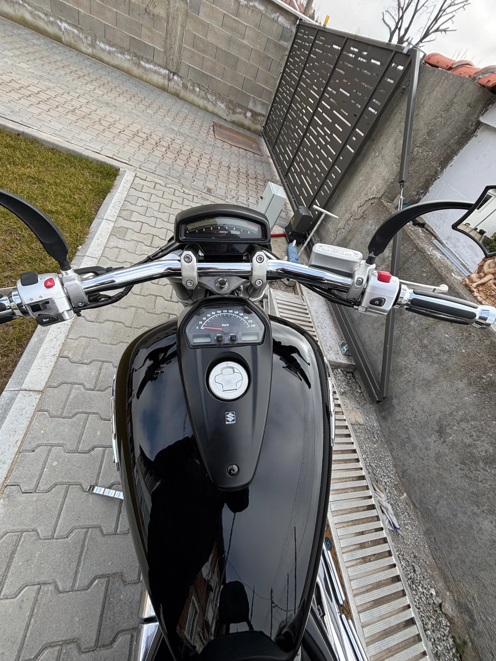 Suzuki Boulevard M109R, снимка 9 - Мотоциклети и мототехника - 54334919