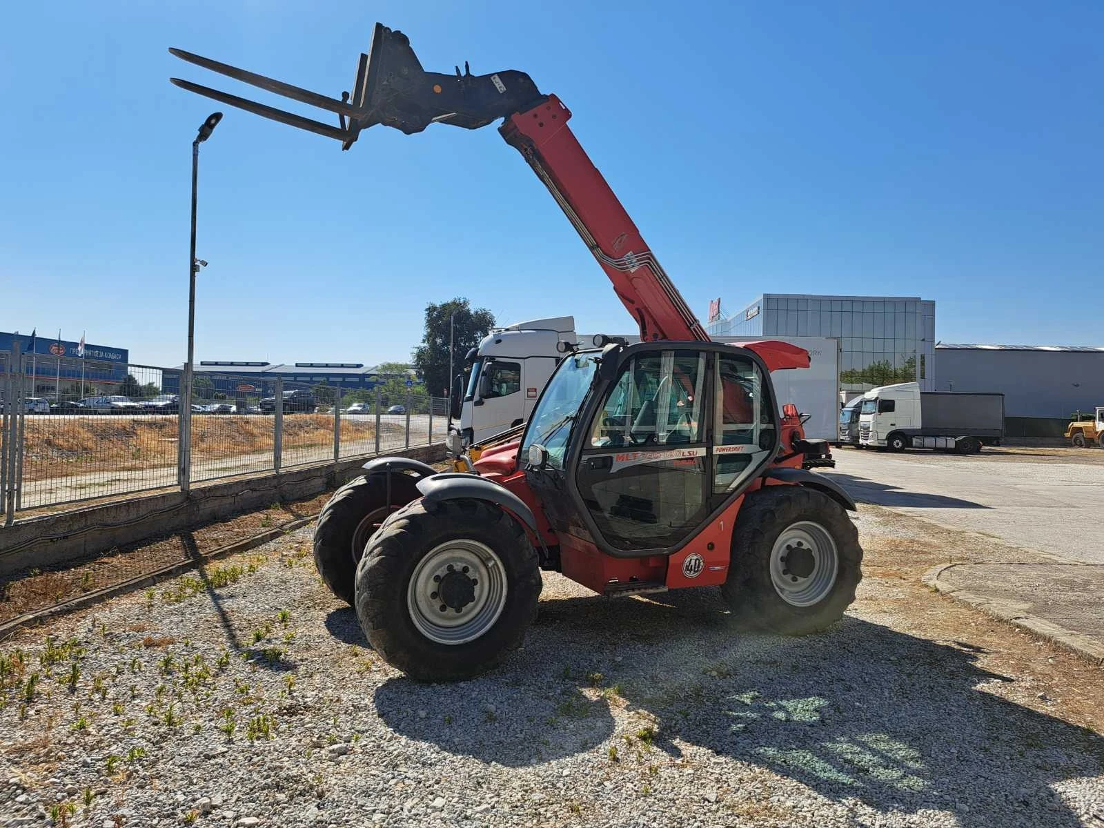 Телескопични товарачи Manitou КЛИМАТИК, снимка 1