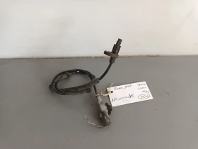 Абс датчик заден десен пежо 5008 1.6хди