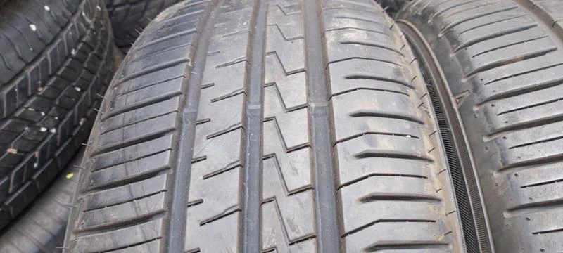 Гуми Летни 195/55R15, снимка 4 - Гуми и джанти - 34164231