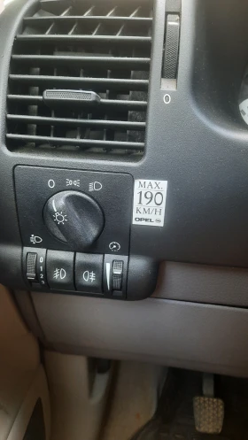 Opel Zafira, снимка 8