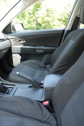 Mazda 3 - 3700 лв. - 33794197 8