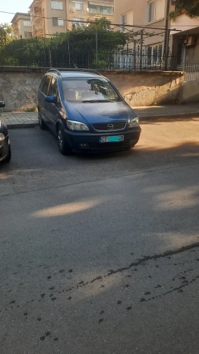 Opel Zafira 