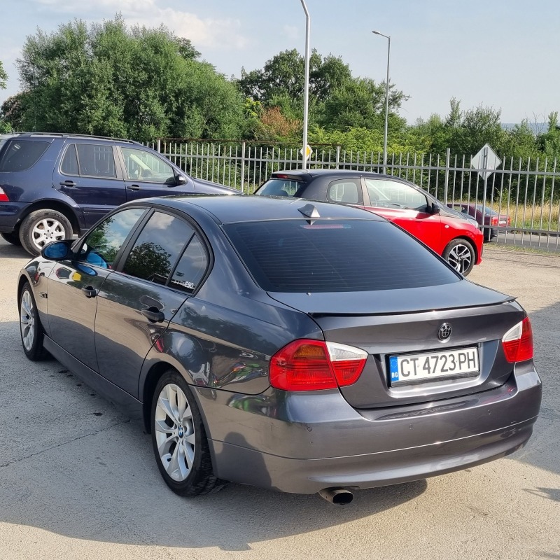 BMW 318 Кожа Клима, снимка 2 - Автомобили и джипове - 46358964