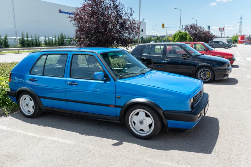 VW Golf, снимка 8 - Автомобили и джипове - 46364686