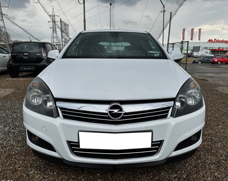 Opel Astra КАПАРИРАНА, снимка 2 - Автомобили и джипове - 47076542