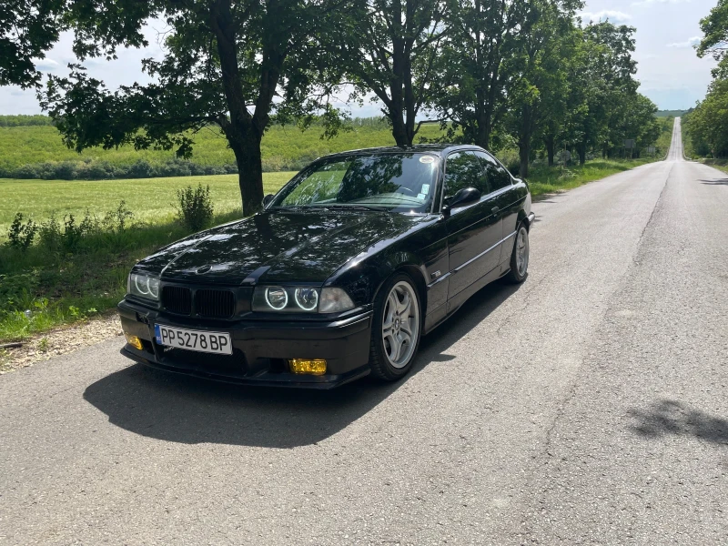 BMW 318 1.8 is, снимка 2 - Автомобили и джипове - 47636193